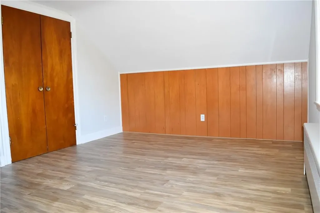 90 Park View Avenue Warwick RI 02888