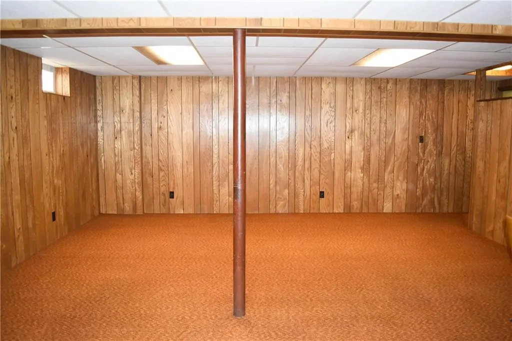 90 Park View Avenue Warwick RI 02888