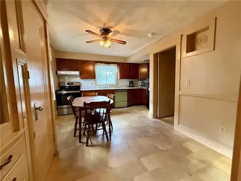 60 Norfolk Street Cranston RI 02910