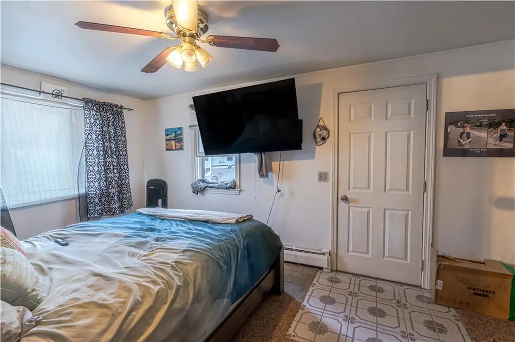 21 Arizona Street Coventry RI 02816