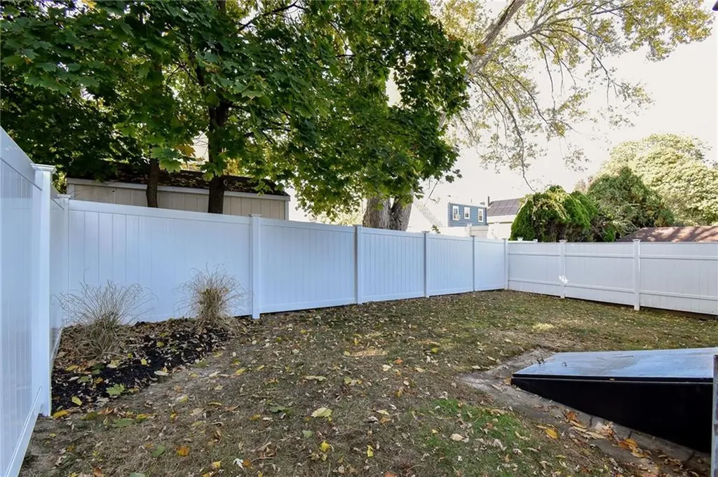 72 Waller Street Providence RI 02908