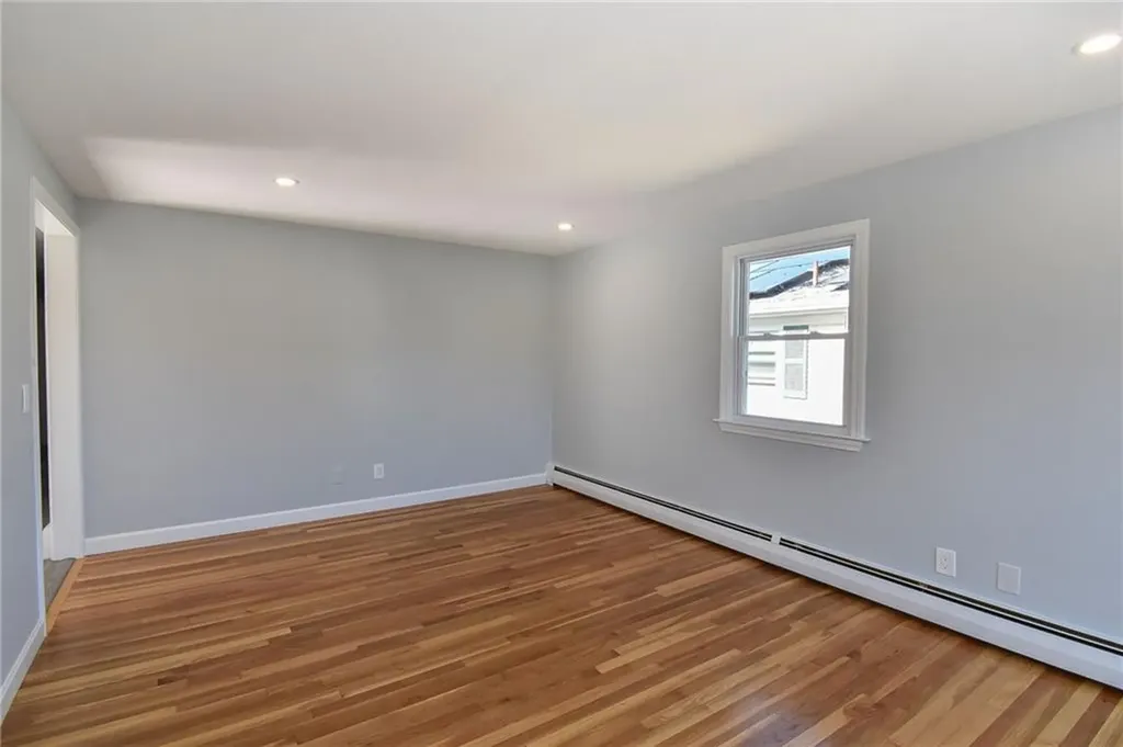 72 Waller Street Providence RI 02908