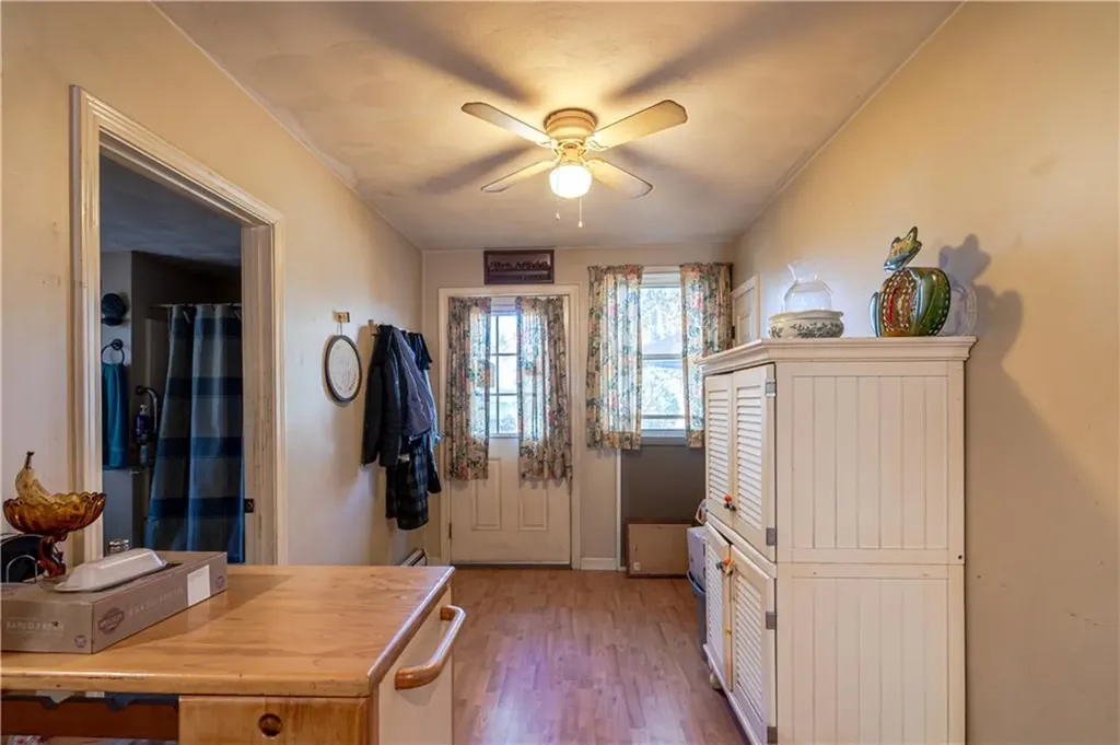 25 Mohawk Street Coventry RI 02816