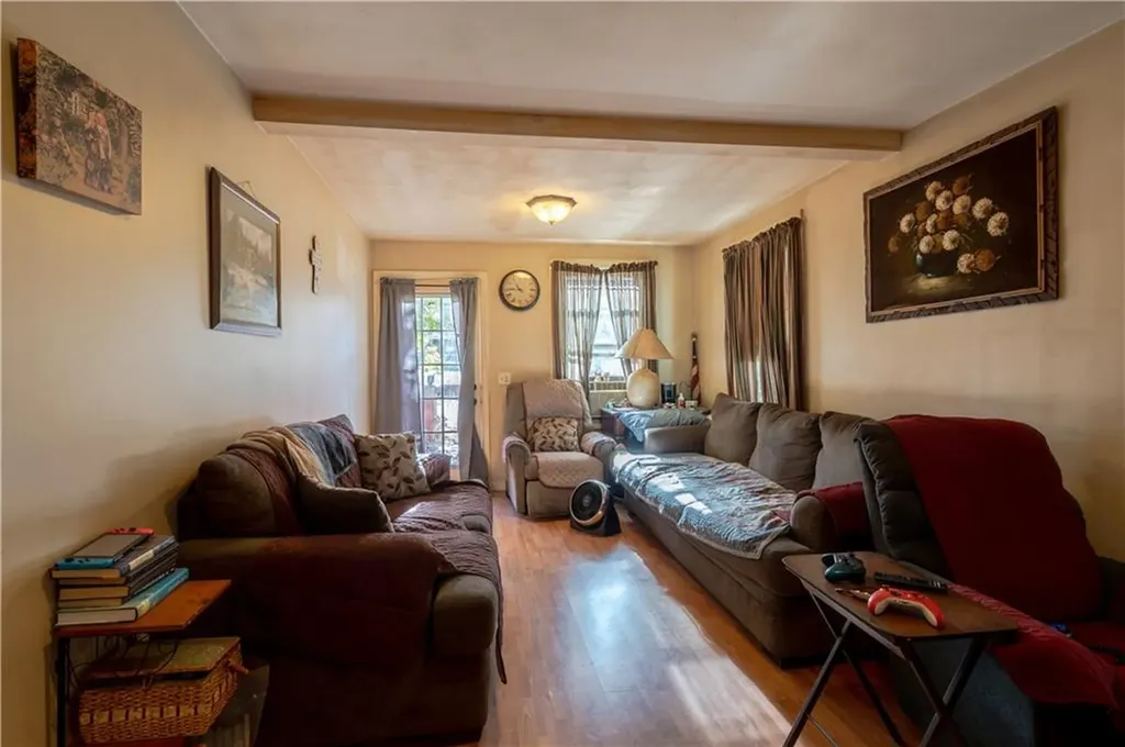 25 Mohawk Street Coventry RI 02816