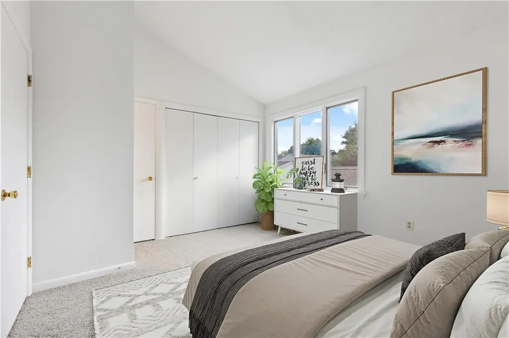 71 Sea Breeze Lane Bristol RI 02809