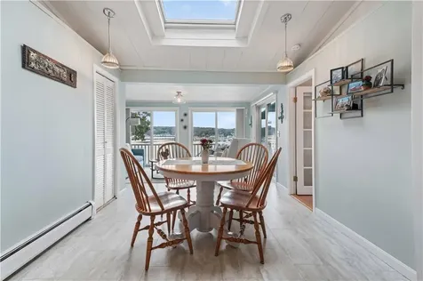 147 Grand View Drive Warwick RI 02886