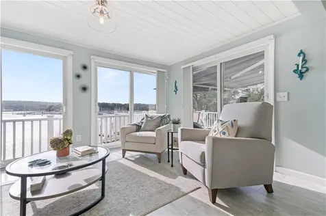 147 Grand View Drive Warwick RI 02886