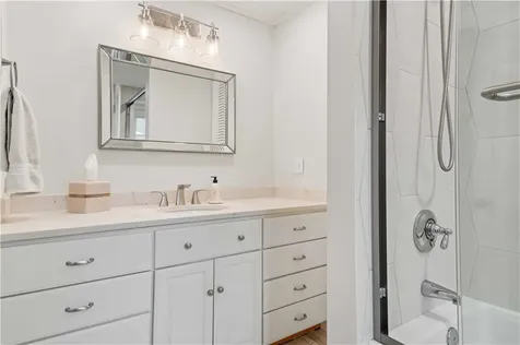 147 Grand View Drive Warwick RI 02886