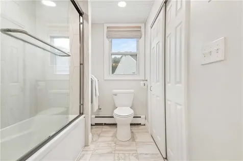 147 Grand View Drive Warwick RI 02886