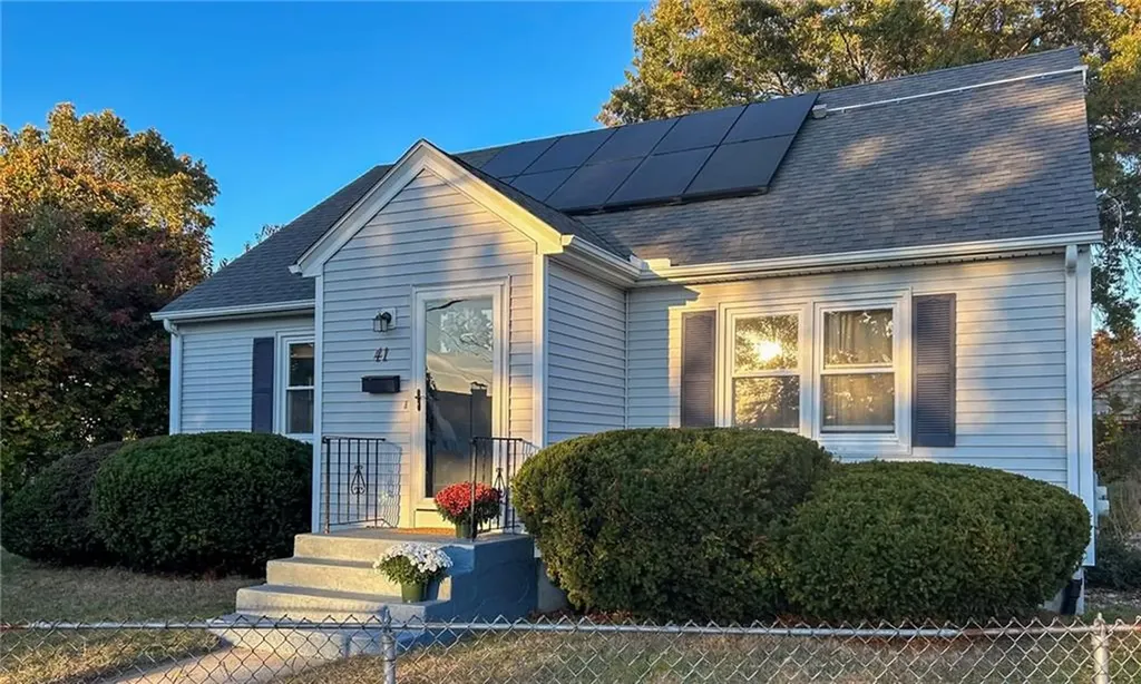 41 Cottage Street Cranston RI 02910