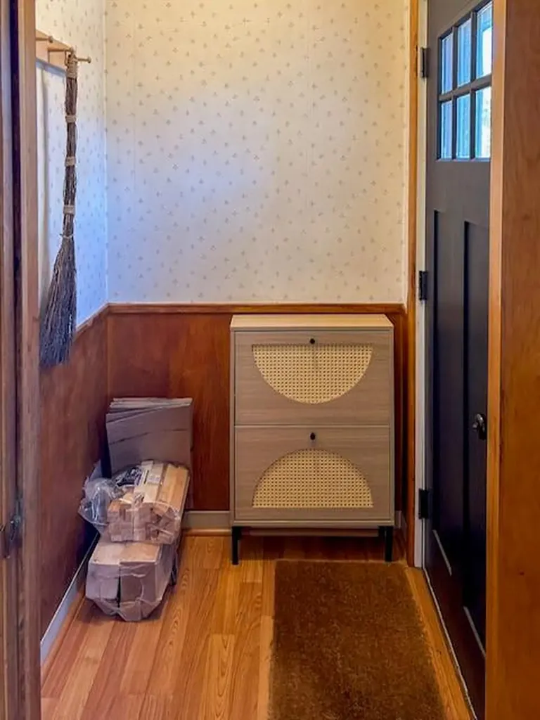 41 Cottage Street Cranston RI 02910