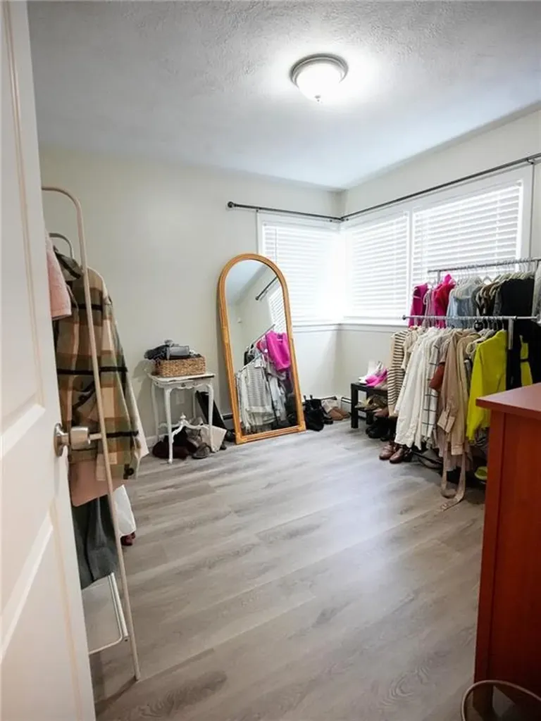 50 Elton Circle Cranston RI 02921