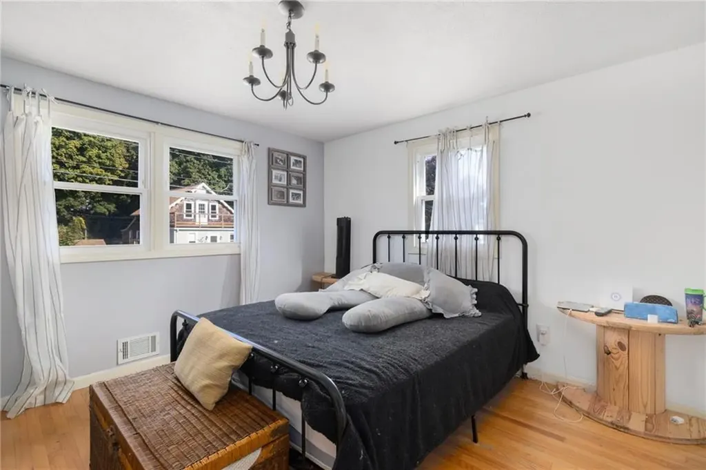 70 Pender Avenue Warwick RI 02889