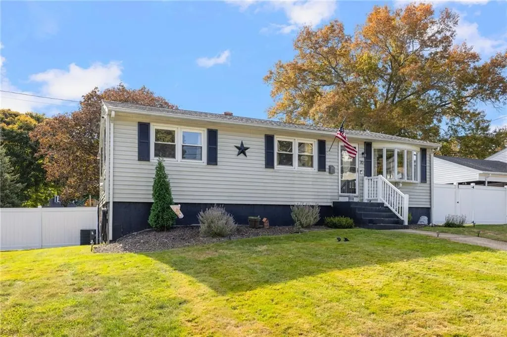 70 Pender Avenue Warwick RI 02889