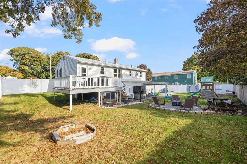 70 Pender Avenue Warwick RI 02889