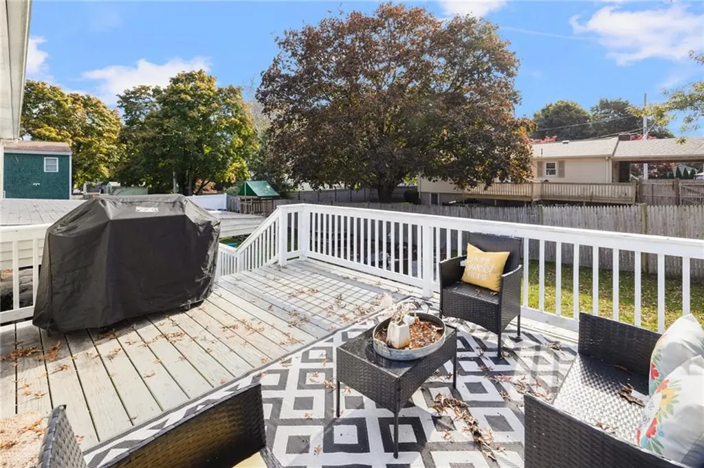 70 Pender Avenue Warwick RI 02889