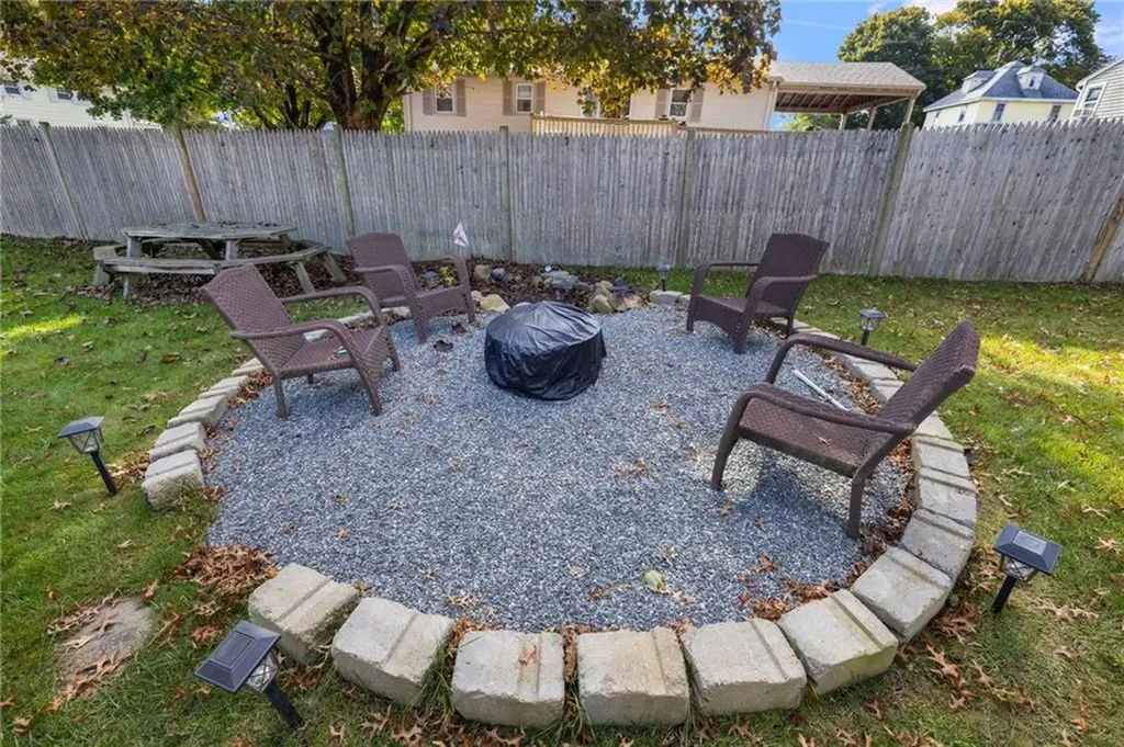 70 Pender Avenue Warwick RI 02889
