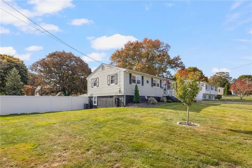 70 Pender Avenue Warwick RI 02889