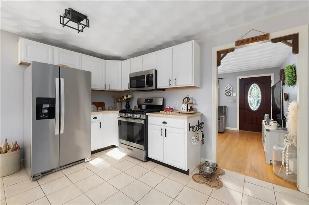 70 Pender Avenue Warwick RI 02889