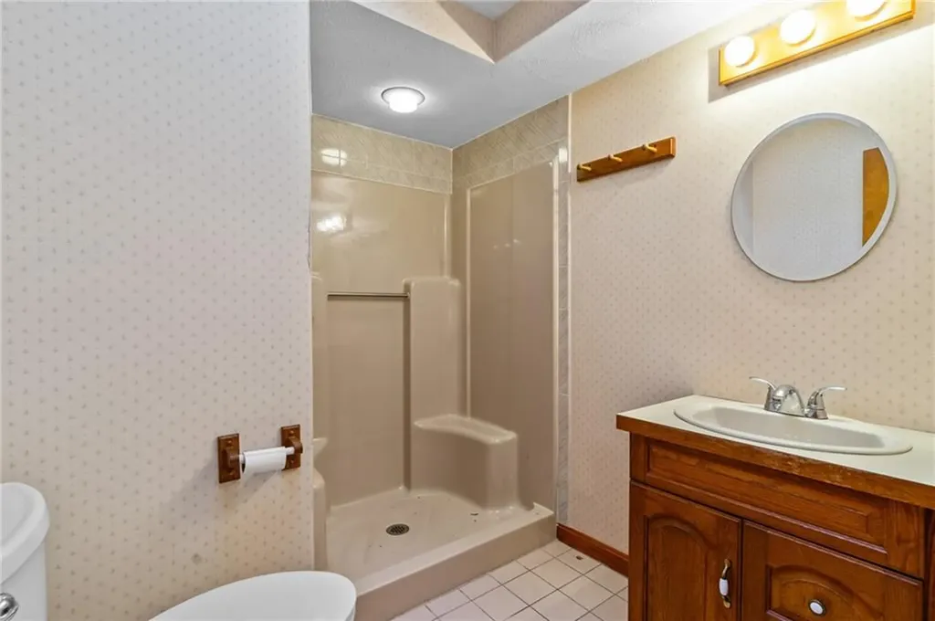 565 Sandy Lane Warwick RI 02889