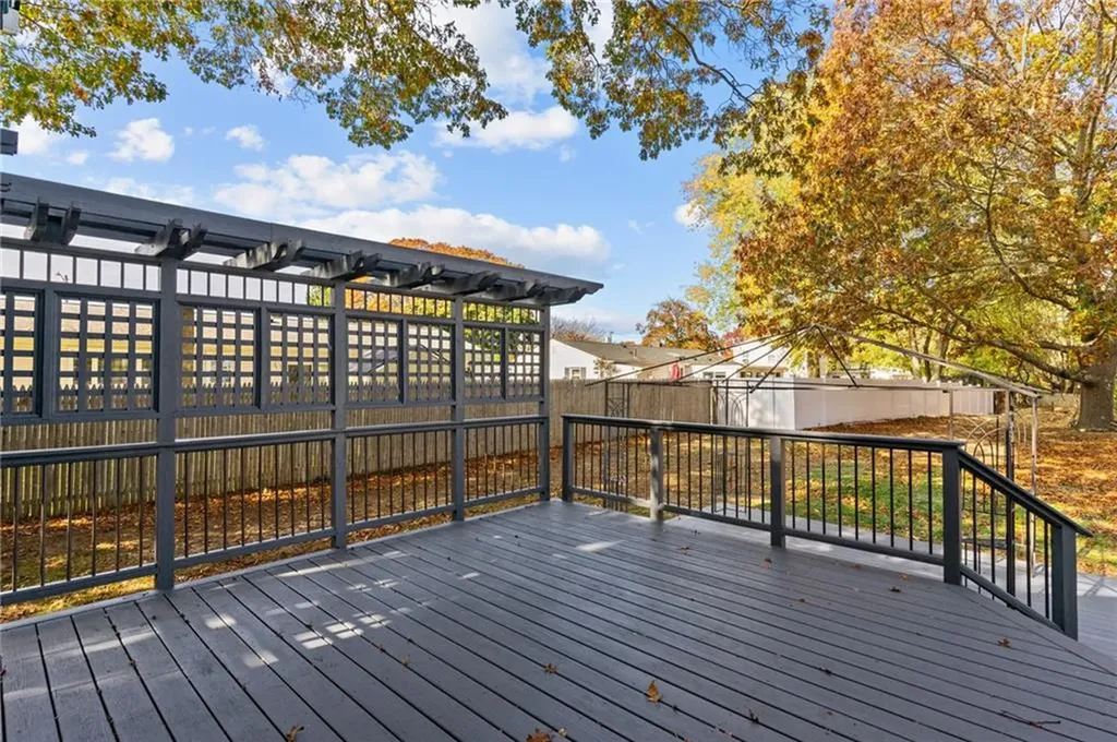 565 Sandy Lane Warwick RI 02889