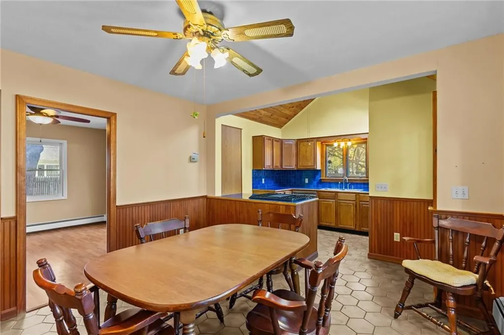 565 Sandy Lane Warwick RI 02889