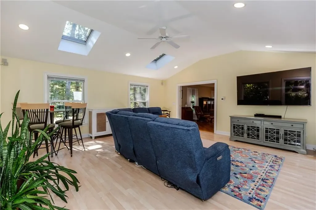2 Red Chimney Drive Lincoln RI 02865