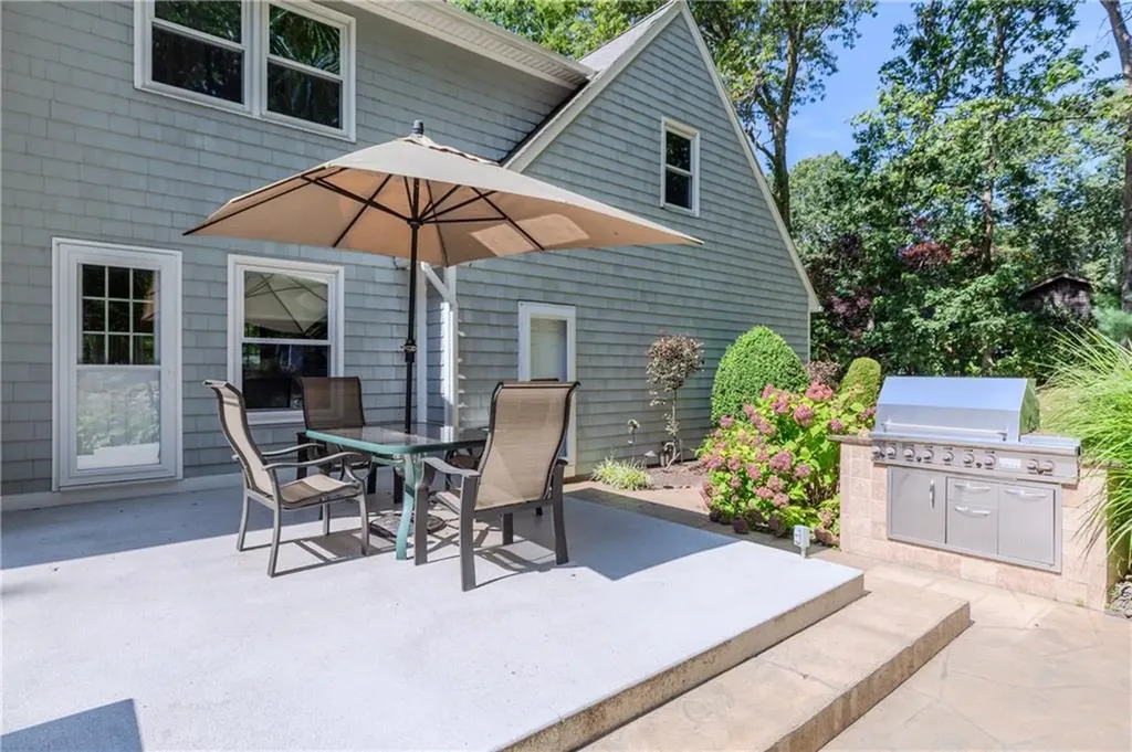 2 Red Chimney Drive Lincoln RI 02865