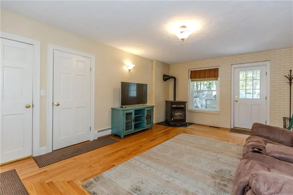 2 Red Chimney Drive Lincoln RI 02865