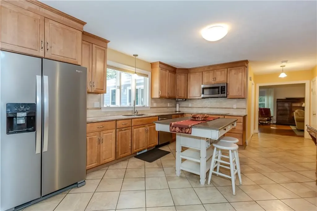 2 Red Chimney Drive Lincoln RI 02865