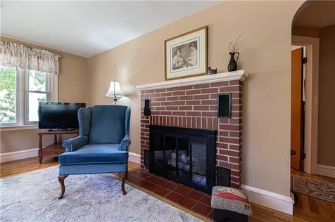 125 Hopkins Avenue Johnston RI 02919