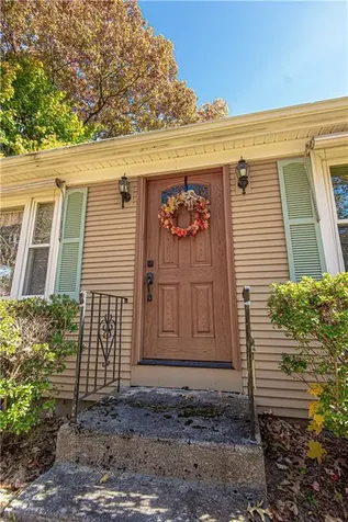 125 Hopkins Avenue Johnston RI 02919