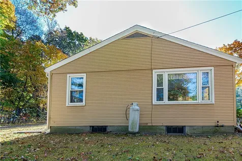 125 Hopkins Avenue Johnston RI 02919