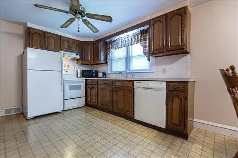 125 Hopkins Avenue Johnston RI 02919