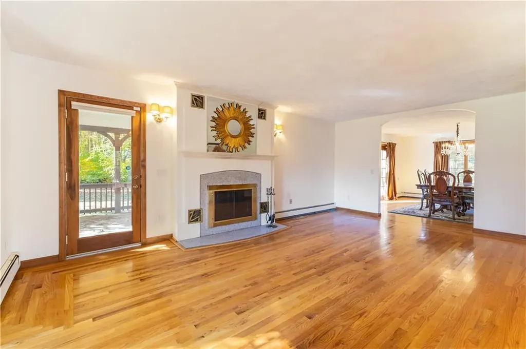 1301 Stony Lane North Kingstown RI 02852