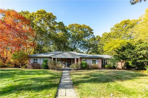 9 Tory Lane East Greenwich RI 02818