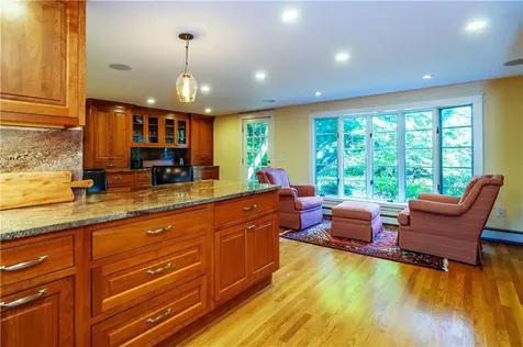 9 Tory Lane East Greenwich RI 02818