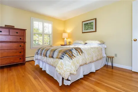 9 Tory Lane East Greenwich RI 02818