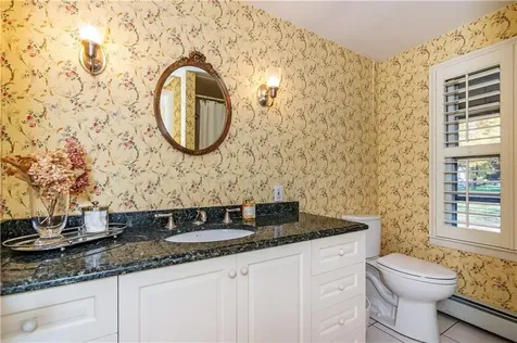 9 Tory Lane East Greenwich RI 02818