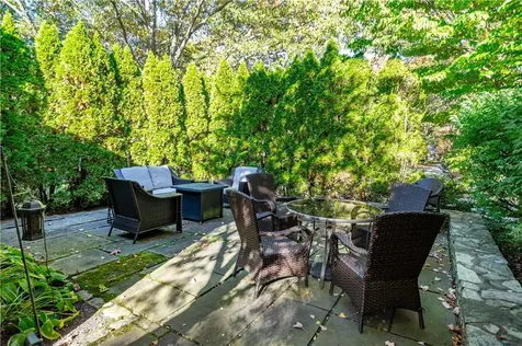 9 Tory Lane East Greenwich RI 02818