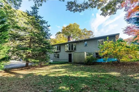 9 Tory Lane East Greenwich RI 02818