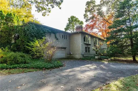 9 Tory Lane East Greenwich RI 02818