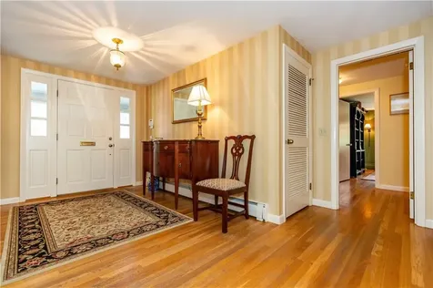 9 Tory Lane East Greenwich RI 02818