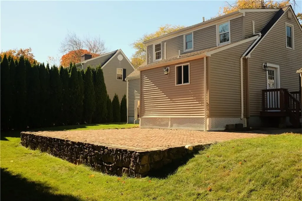 42 Franconia Drive Cranston RI 02920
