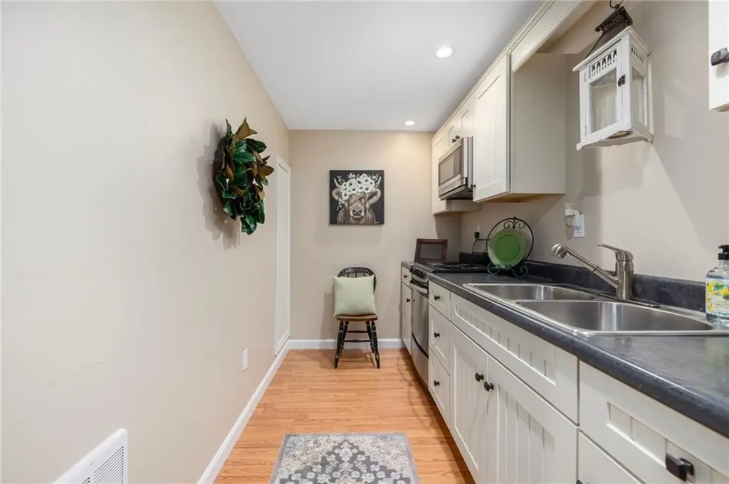 16 Katie Lane Cumberland RI 02864