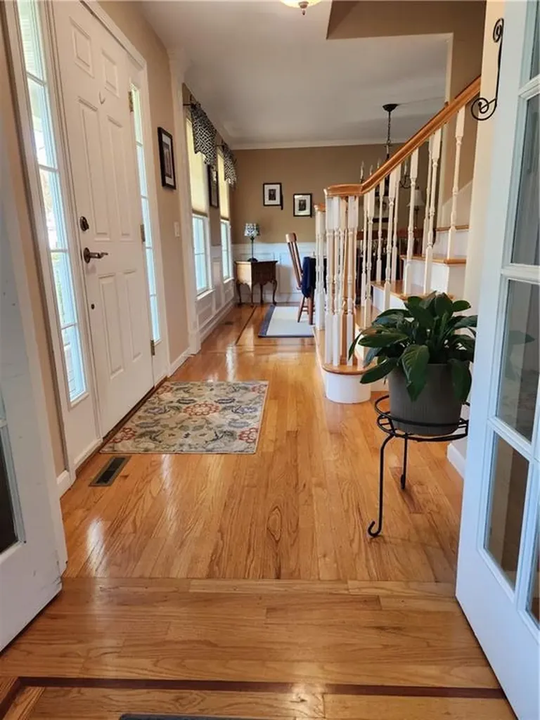 2 Jay Court Cranston RI 02921