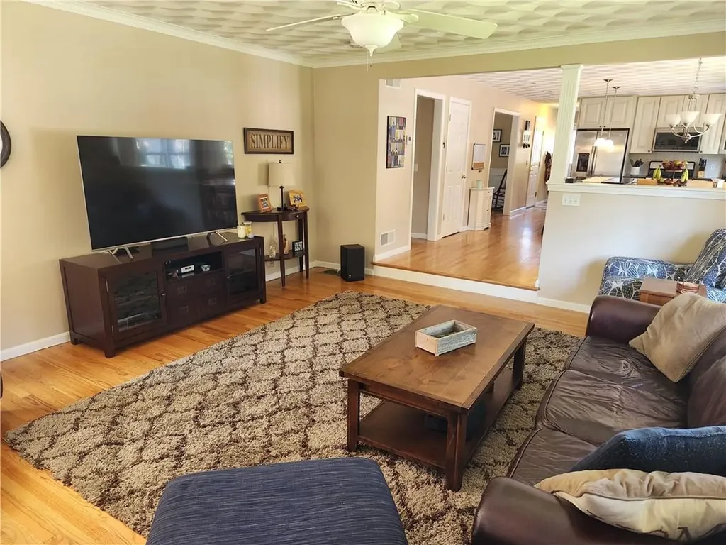 2 Jay Court Cranston RI 02921