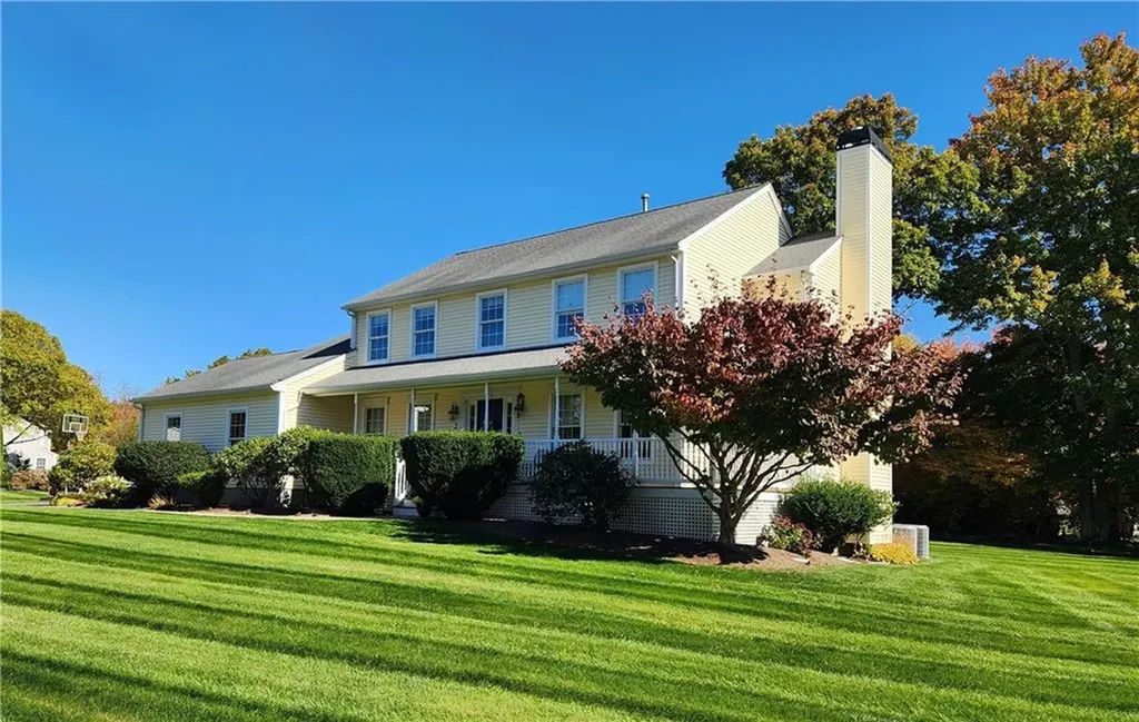 2 Jay Court Cranston RI 02921