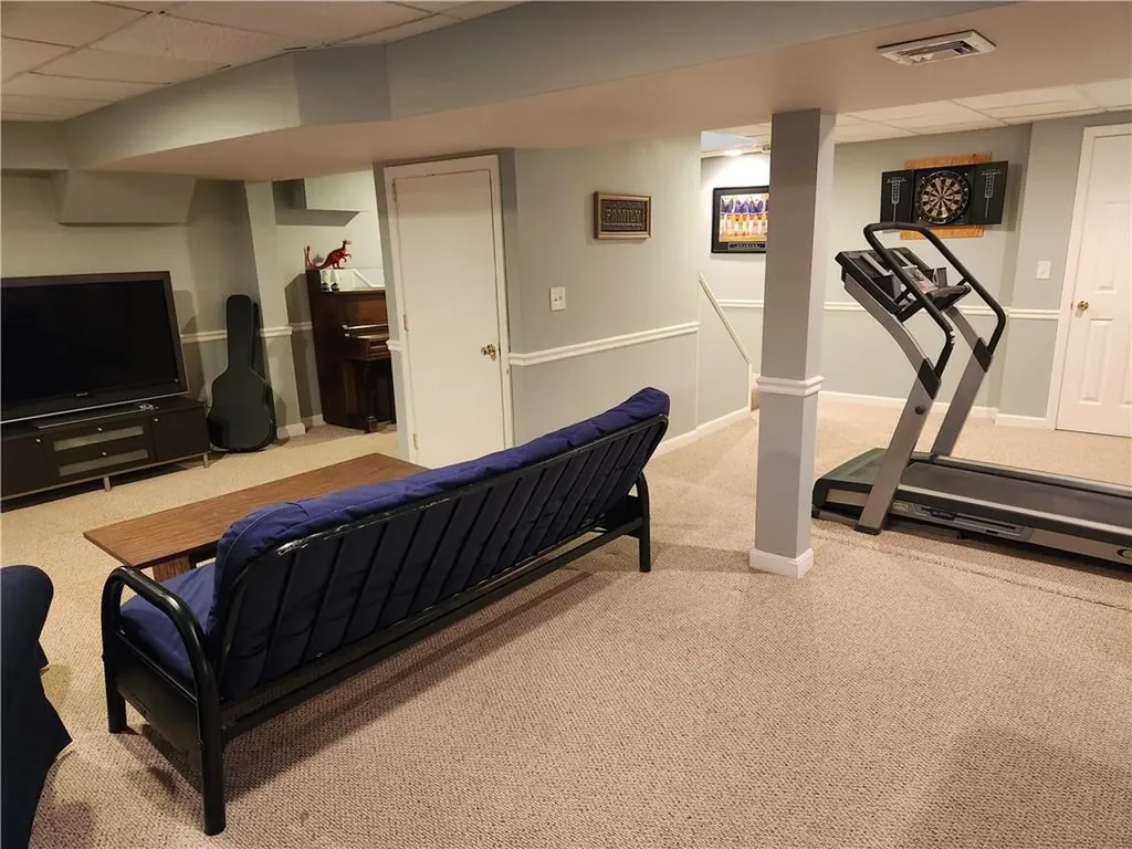 2 Jay Court Cranston RI 02921