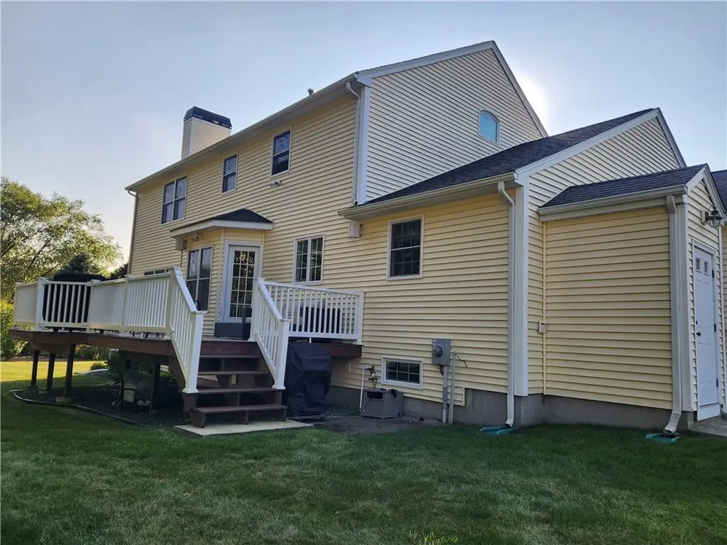 2 Jay Court Cranston RI 02921